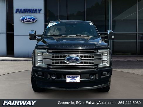 Certified 2019 Ford F250 Platinum w/ Platinum Ultimate Package AWD/4WD image 2