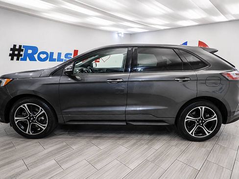 Used 2020 Ford Edge ST w/ Equipment Group 401A AWD/4WD image 2