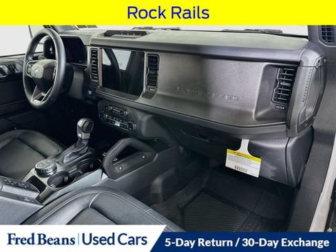 Certified 2025 Ford Bronco Big Bend w/ Black Diamond Package AWD/4WD image 35