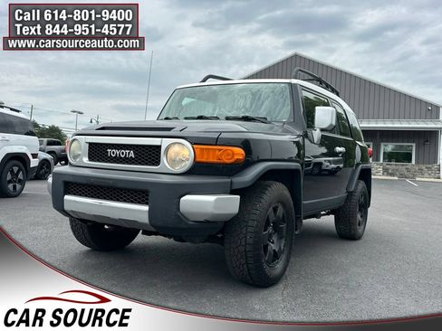 Used 2007 Toyota FJ Cruiser 4WD image 1