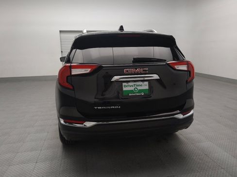 Used 2023 GMC Terrain SLT image 6