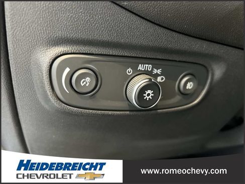 Certified 2021 Chevrolet Equinox LT FWD image 29