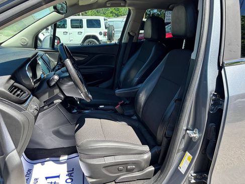 Used 2019 Buick Encore Preferred FWD image 10