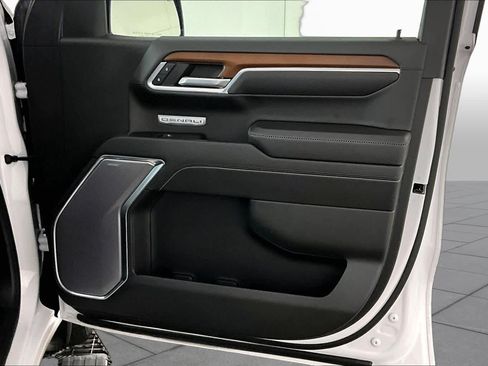 Certified 2023 GMC Sierra 1500 Denali w/ Denali Reserve Package RWD image 22