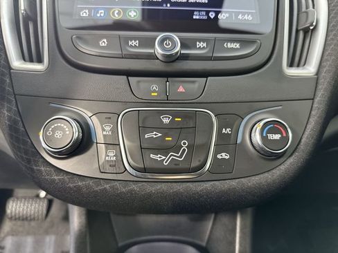 Used 2025 Chevrolet Malibu LS image 8