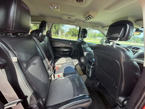 Used 2018 Dodge Journey Crossroad AWD/4WD image 17