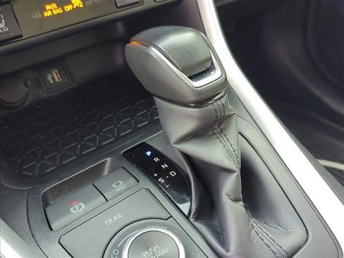Certified 2023 Toyota RAV4 XLE Premium AWD/4WD image 20
