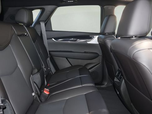 New 2026 Cadillac XT5 Premium Luxury w/ Driver Assist Package FWD image 16