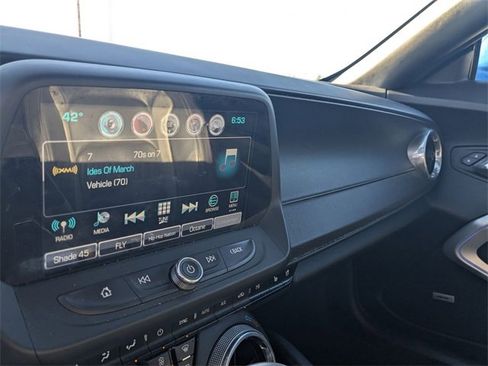 Used 2016 Chevrolet Camaro SS image 22