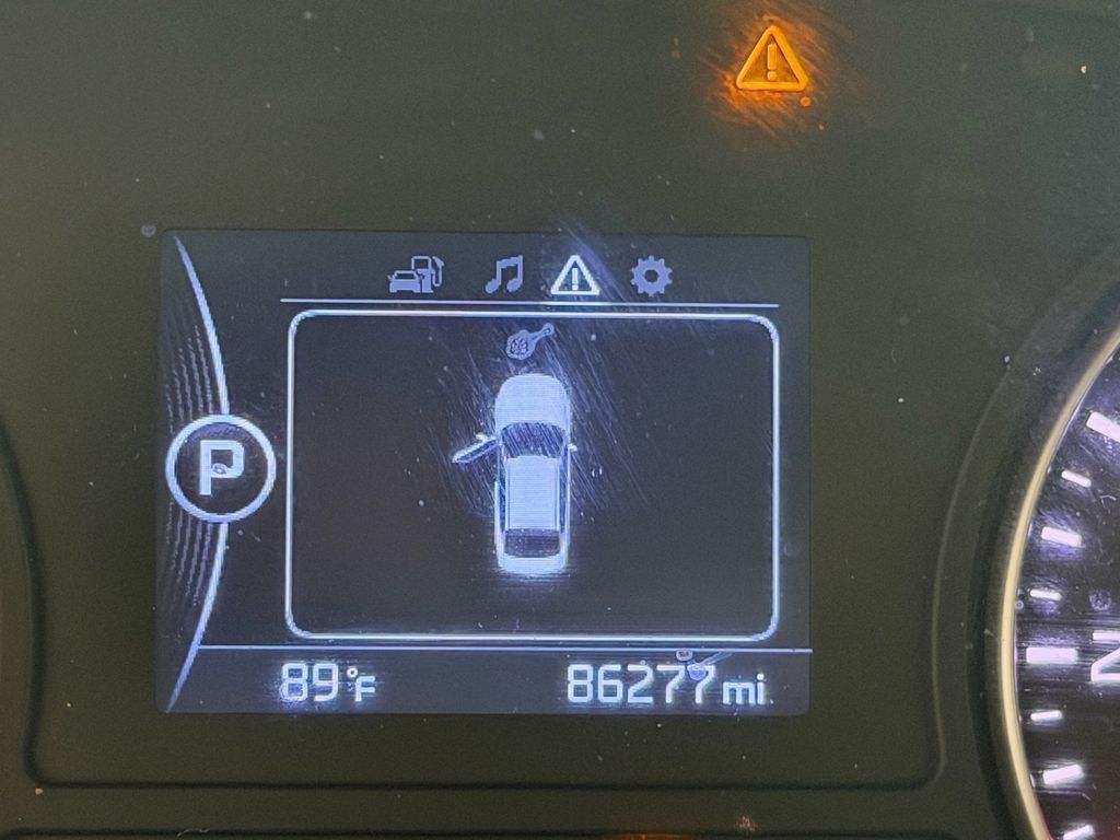 Used 2018 Kia Optima EX FWD image 21