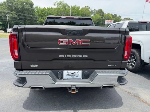 Used 2021 GMC Sierra 1500 SLT w/ X31 Off-Road Package AWD/4WD image 5