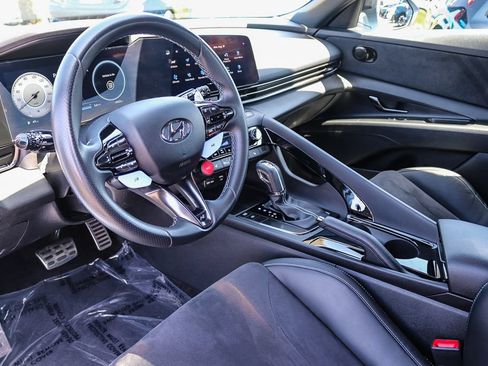 Used 2023 Hyundai Elantra N FWD image 15
