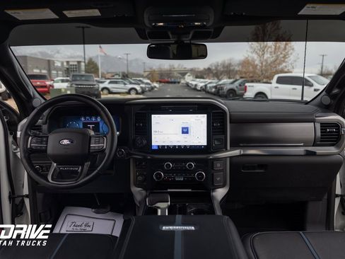 Used 2025 Ford F150 Platinum image 25