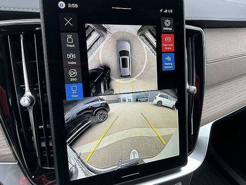 New 2026 Volvo XC90 T8 Plus w/ Protection Package AWD/4WD image 21