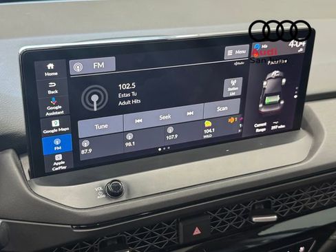 Used 2024 Honda Accord Touring image 19