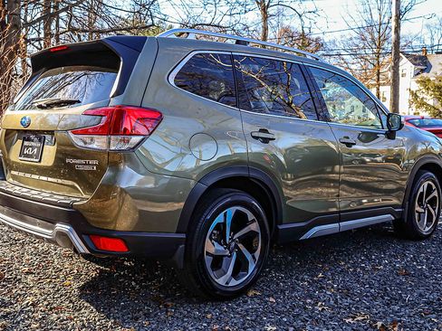 Used 2024 Subaru Forester Touring image 6