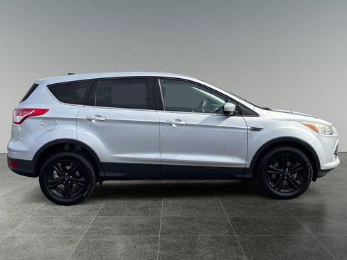 Used 2014 Ford Escape SE FWD image 9