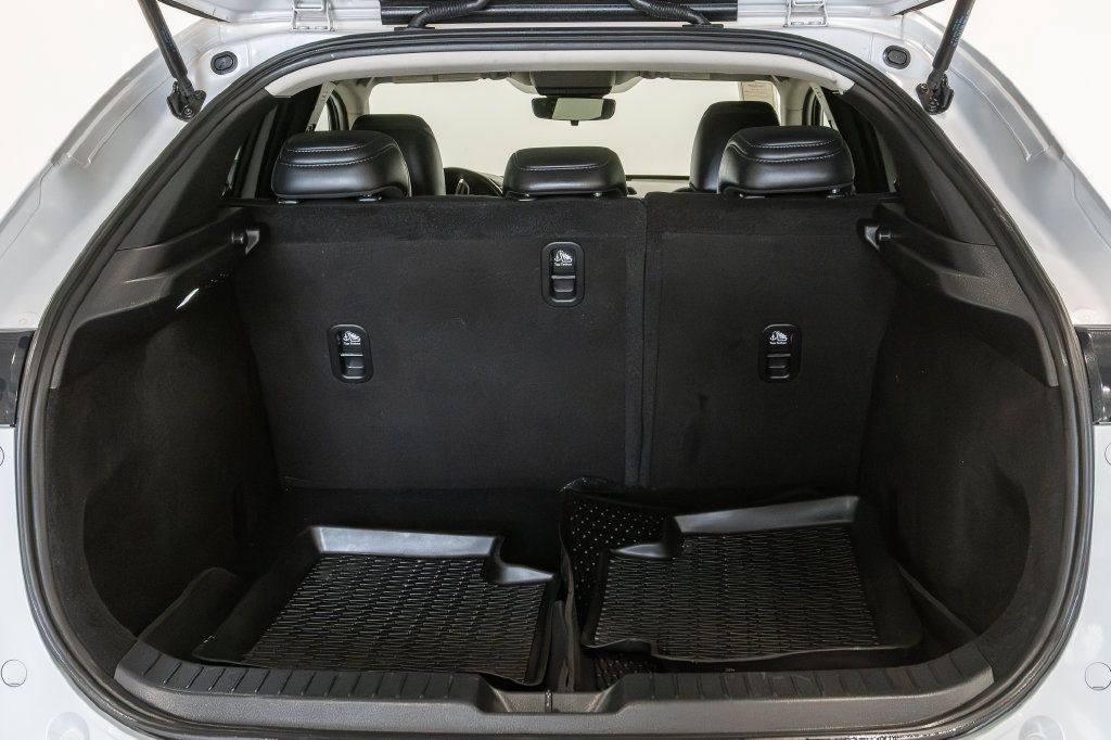 Used 2025 MAZDA CX-30 AWD 2.5 S w/ Select Sport Pkg image 31