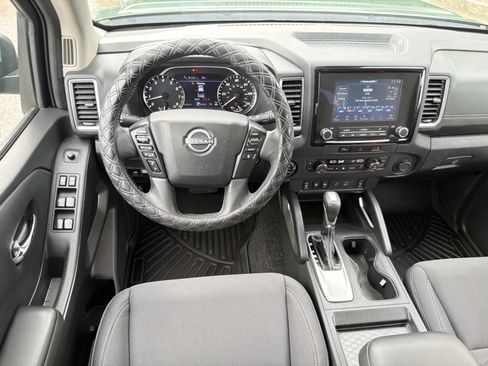 Used 2024 Nissan Frontier SV w/ SV Convenience Package AWD/4WD image 23