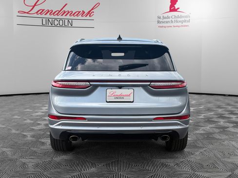 Used 2024 Lincoln Corsair Grand Touring AWD/4WD image 4