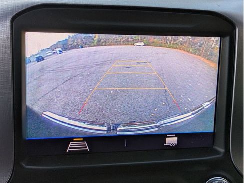 Used 2021 GMC Sierra 1500 Elevation image 21