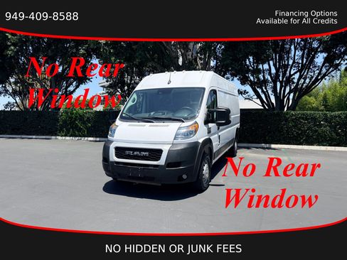 Used 2022 RAM ProMaster 2500 w/ Convenience Group FWD image 1