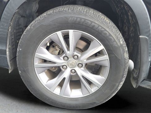 Used 2015 Toyota Highlander Plus image 37