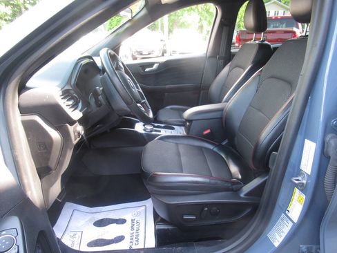 Used 2023 Ford Escape ST-Line AWD/4WD image 16