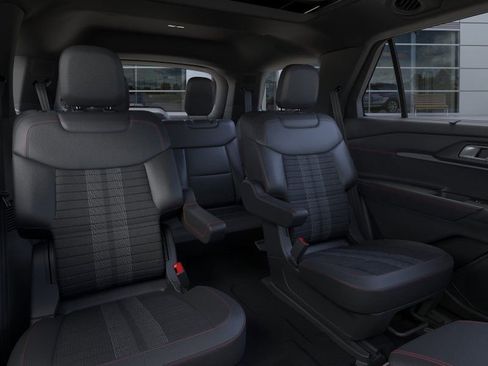 Used 2025 Ford Explorer ST-Line w/ Premium Package image 11