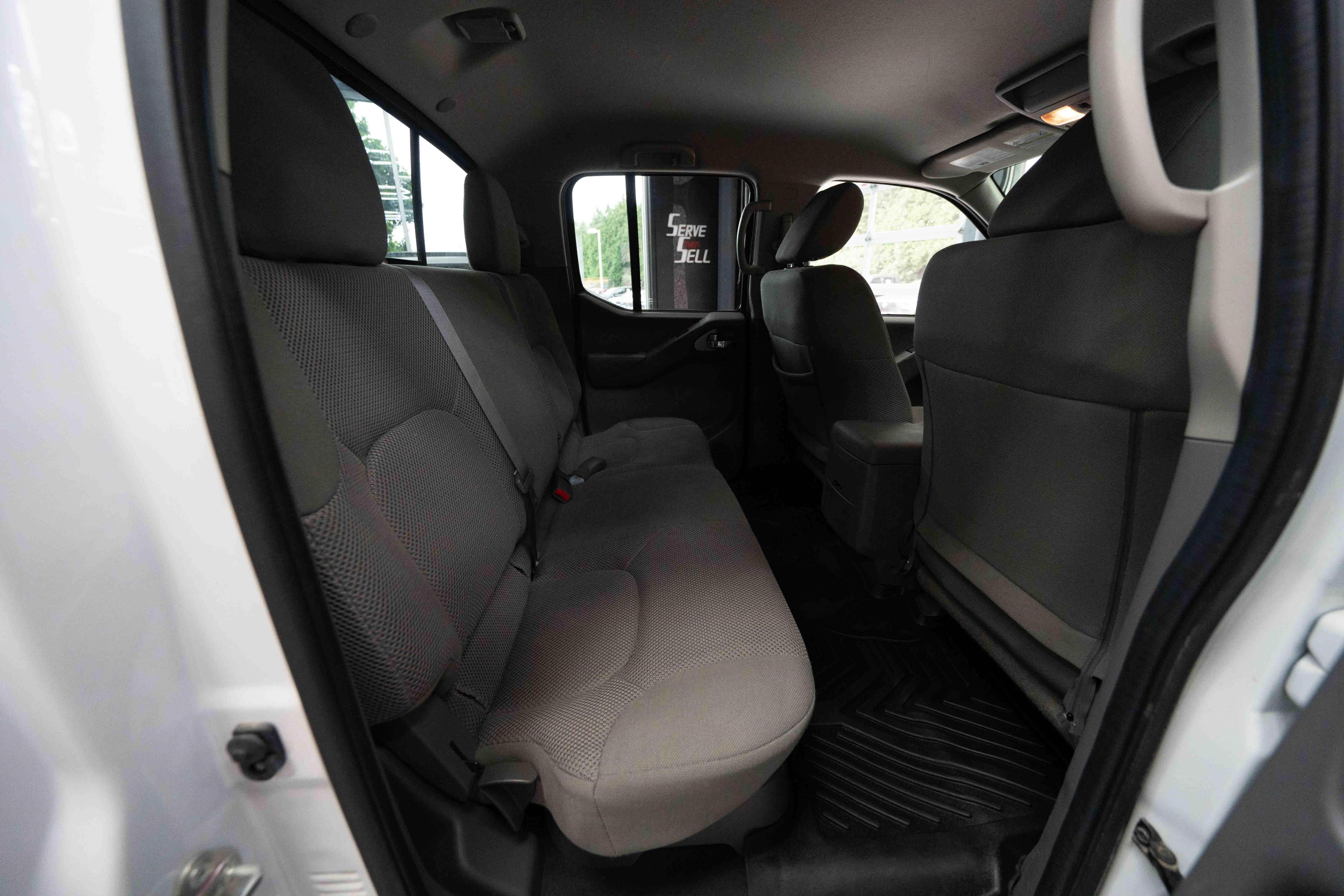 Used 2020 Nissan Frontier SV AWD/4WD image 24