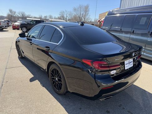 Used 2021 BMW 530i xDrive w/ Convenience Package image 6