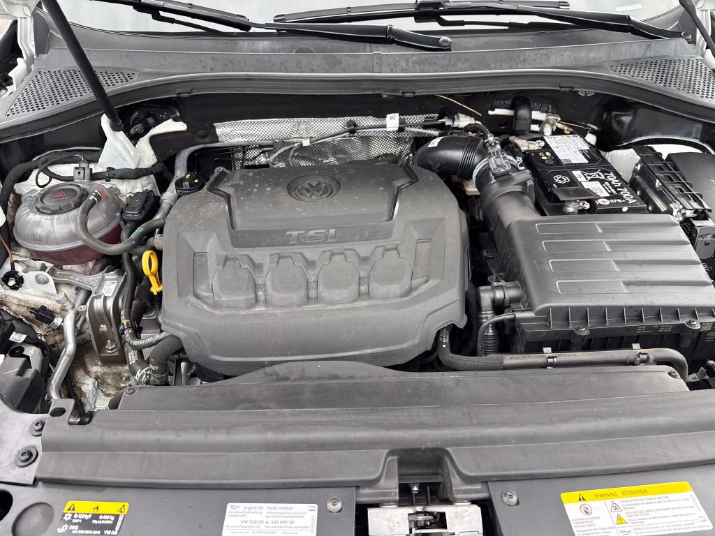 Used 2024 Volkswagen Tiguan SE AWD/4WD image 29