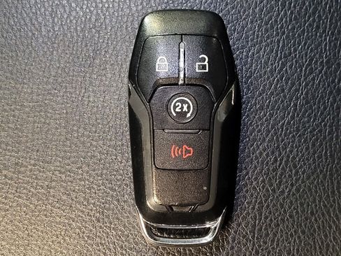 Used 2016 Lincoln MKC Premiere FWD image 32
