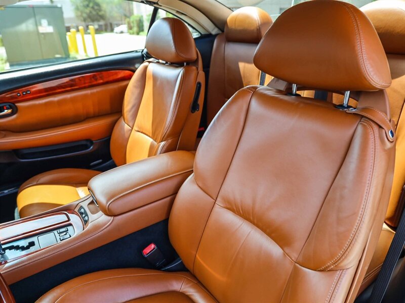 Used 2005 Lexus SC 430 Convertible w/ Preferred Accessory Pkg RWD image 26