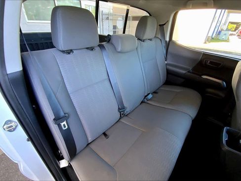 Used 2019 Toyota Tacoma SR5 image 20