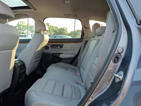 Used 2017 Honda CR-V EX-L image 10