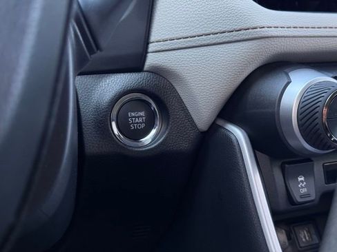 Used 2024 Toyota RAV4 XLE image 54