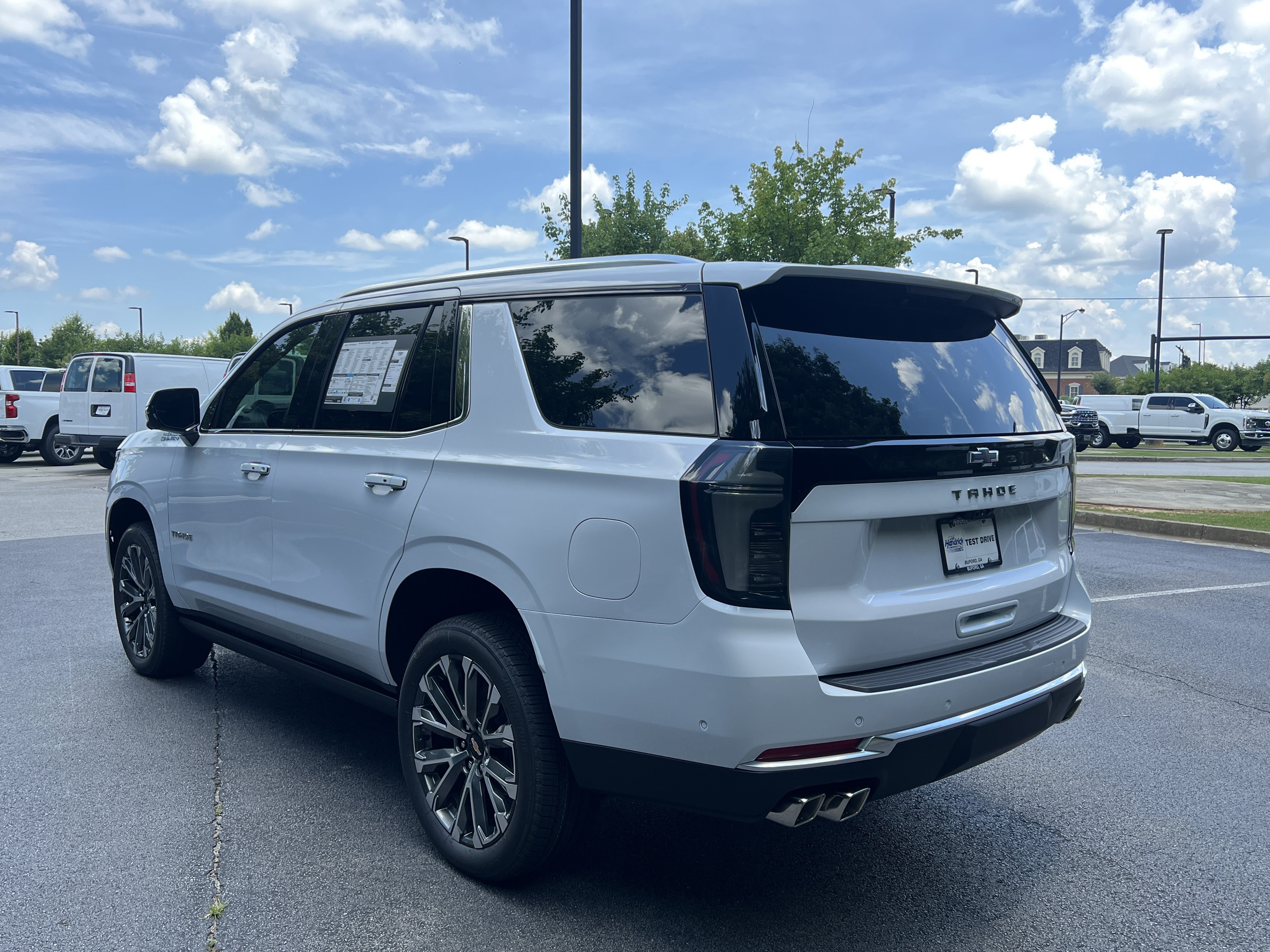 New 2026 Chevrolet Tahoe High Country AWD/4WD image 6