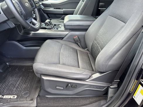 Used 2023 Ford F150 XLT w/ Equipment Group 302A High image 9