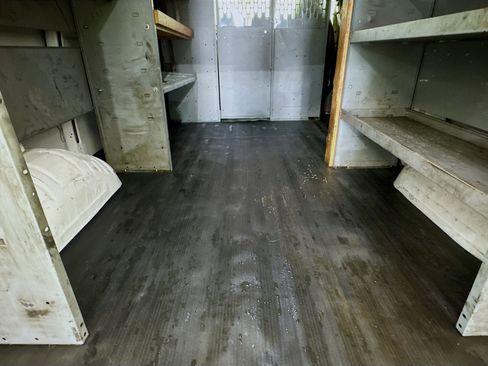 Used 2020 GMC Savana 2500 image 28