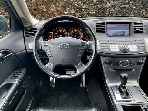 Used 2007 INFINITI M45 Sport w/ Technology Pkg image 4
