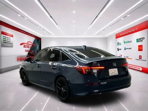 Used 2025 Honda Civic Sport Touring image 6