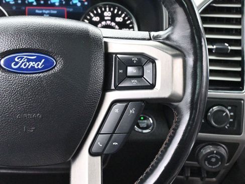 Used 2018 Ford F150 Platinum w/ Equipment Group 701A Luxury image 16