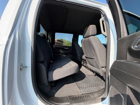 Used 2024 Chevrolet Silverado 2500 LT w/ Convenience Package AWD/4WD image 26