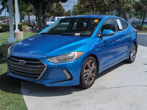 Used 2017 Hyundai Elantra Limited FWD image 5