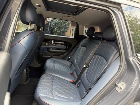 Used 2017 MINI Cooper Clubman S image 19