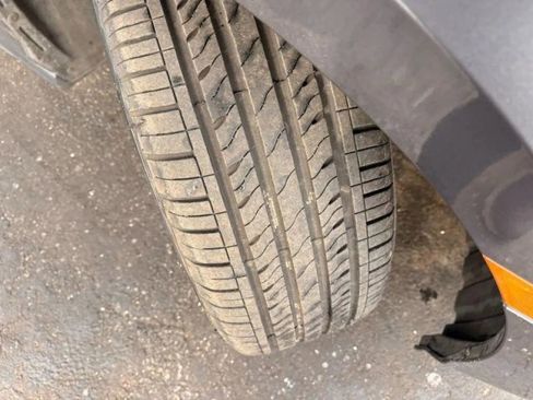 Used 2024 Honda Odyssey EX image 46