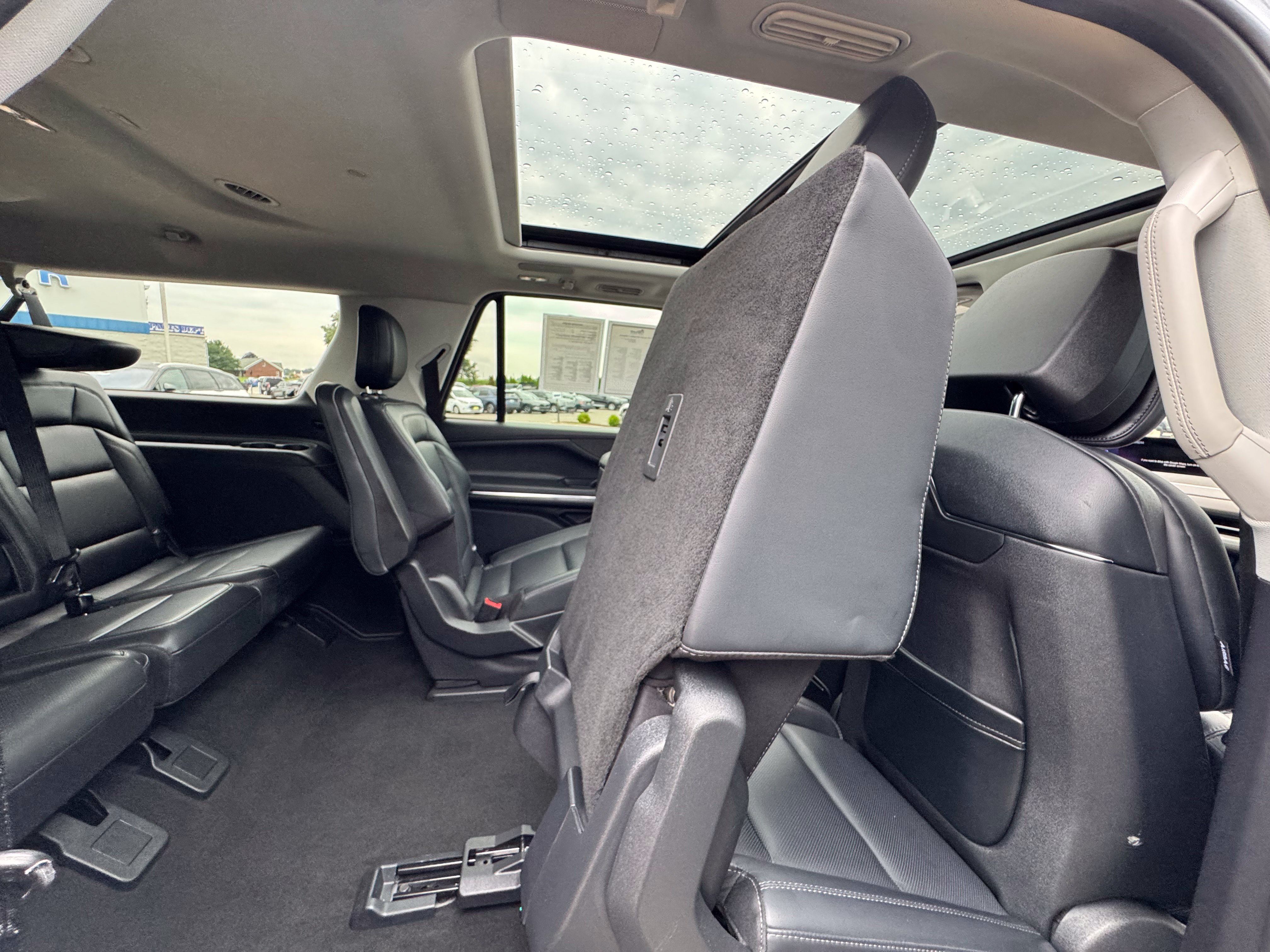 Used 2025 Lincoln Navigator L Reserve AWD/4WD image 25