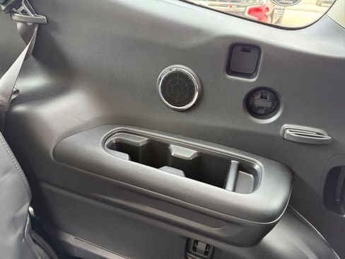 New 2025 Subaru Ascent Touring w/ Popular Package #2 image 26