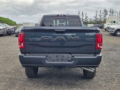 New 2026 RAM 2500 Laramie AWD/4WD image 6
